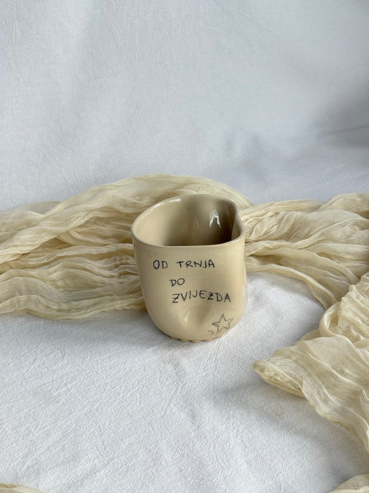 “Od trnja do zvijezda” šalica